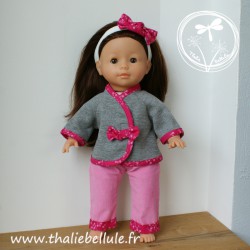 Veste croisée grise, pantalon velours rose pour poupée 36 cm.