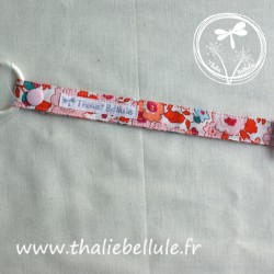 Attache tétine à fleurs en tissu coton type liberty