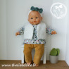 Chemisier à manches longue en popeline à motifs liberty, gilet de berger et pantalon en velours moutarde pour poupon 36 cm
